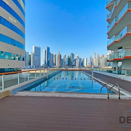 Intimate Studio At Millennium Binghatti Residence Business Bay By Deluxe Holiday Homes Dubai Exterior foto