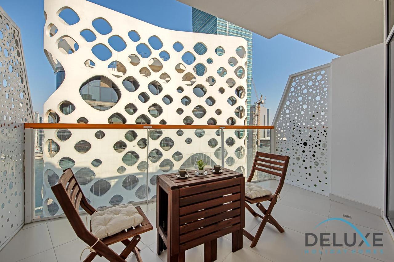 Intimate Studio At Millennium Binghatti Residence Business Bay By Deluxe Holiday Homes Dubai Exterior foto