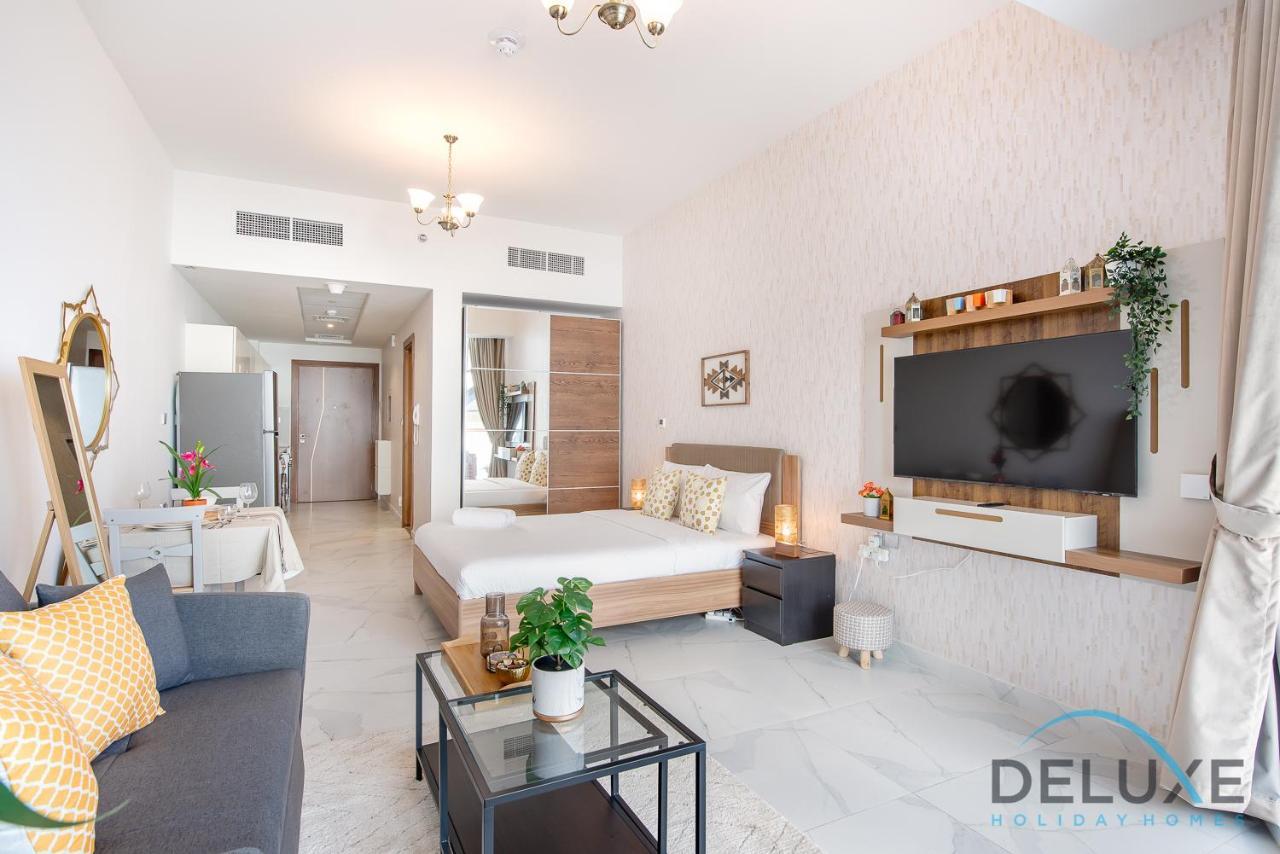 Intimate Studio At Millennium Binghatti Residence Business Bay By Deluxe Holiday Homes Dubai Exterior foto