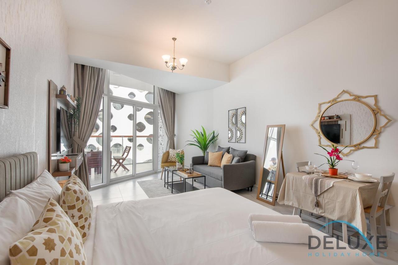 Intimate Studio At Millennium Binghatti Residence Business Bay By Deluxe Holiday Homes Dubai Exterior foto