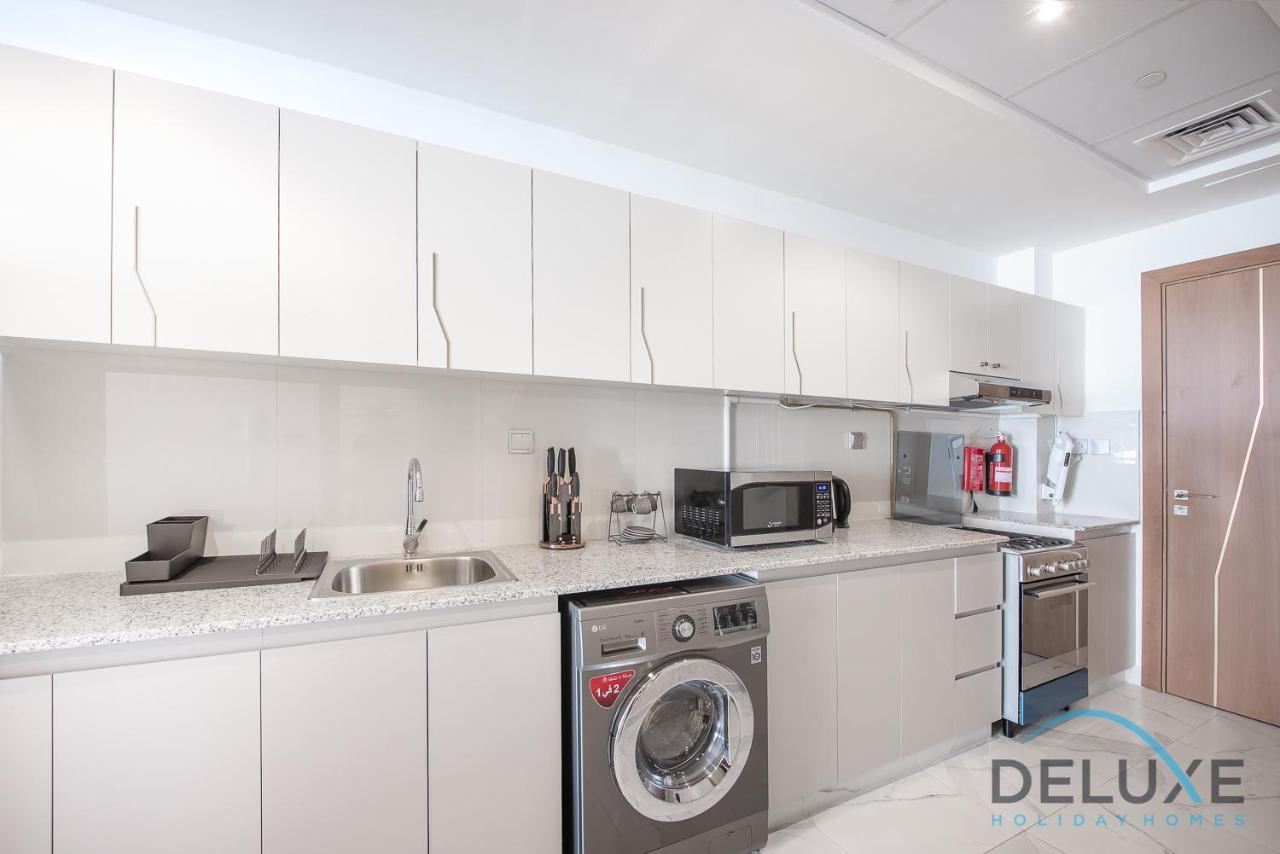 Intimate Studio At Millennium Binghatti Residence Business Bay By Deluxe Holiday Homes Dubai Exterior foto